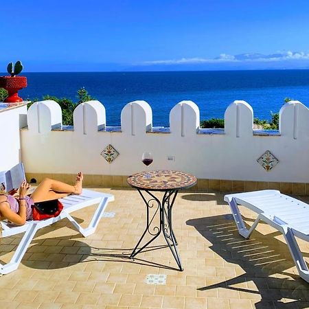 サンタ・フラーヴィアSeafront House Gabbiano Azzurroアパートメント エクステリア 写真