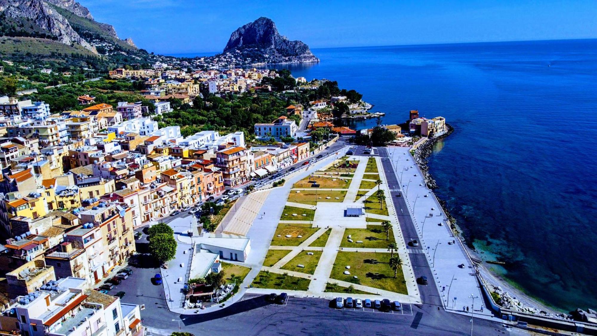サンタ・フラーヴィアSeafront House Gabbiano Azzurroアパートメント エクステリア 写真